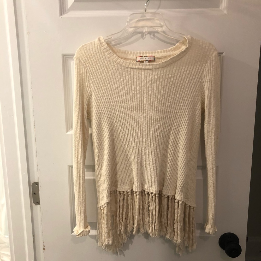 Women’s sweater
